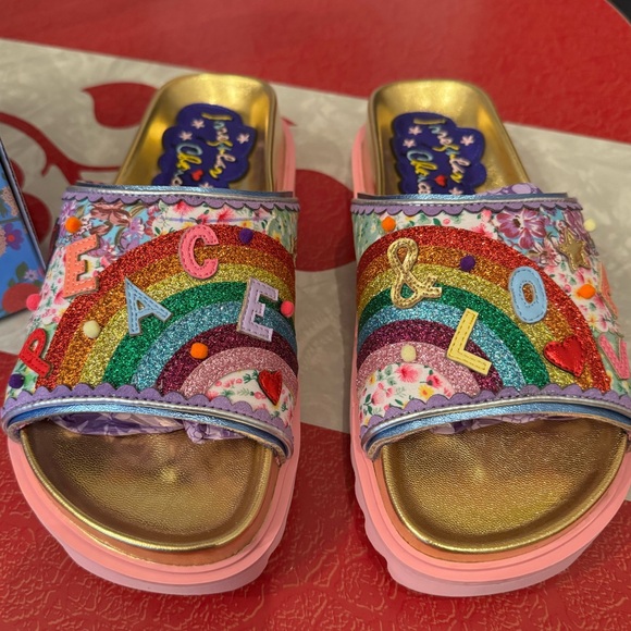 NIB Irregular Choice Peace ☮️ Heart ❤️ Sandals Size Women’s EU 37 (US 6) - Picture 2 of 12